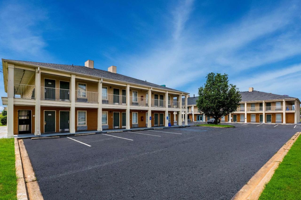 Boutique Style Quality Inn Oxford Anniston I-20 מראה חיצוני תמונה